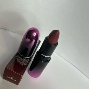 MAC LIPSTICK Bathed breath